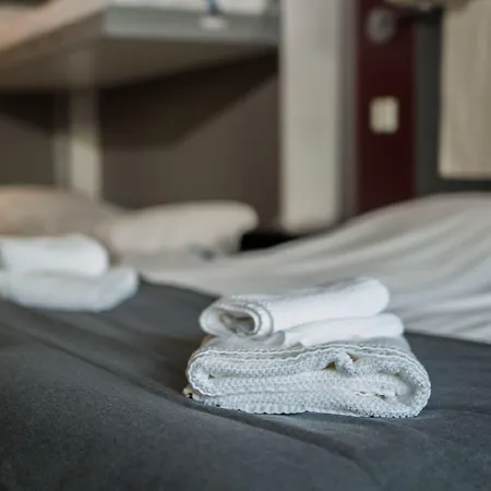 Otel Gjestetun 3*